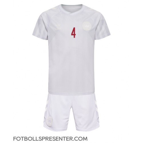 Danmark Simon Kjaer #4 Bortatröja Barn VM 2022 Kortärmad (+ korta byxor)